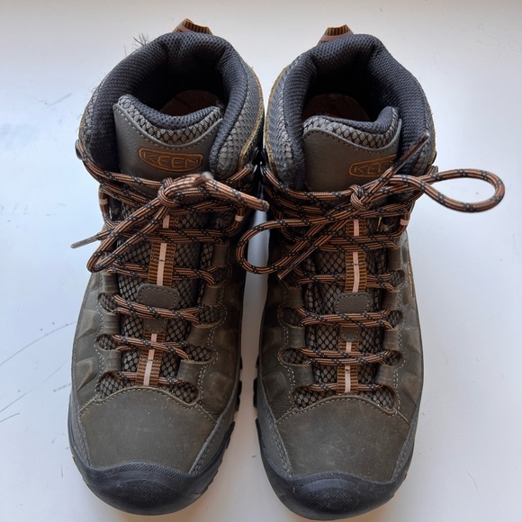 KEEN Men's Targhee 3 Mid Height Waterproof Hiking Boots NWOT - Picture 4 of 10